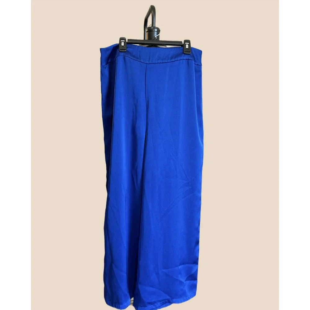 Badgley Mischka Wide Leg Crop Pant - Picture 2 of 6